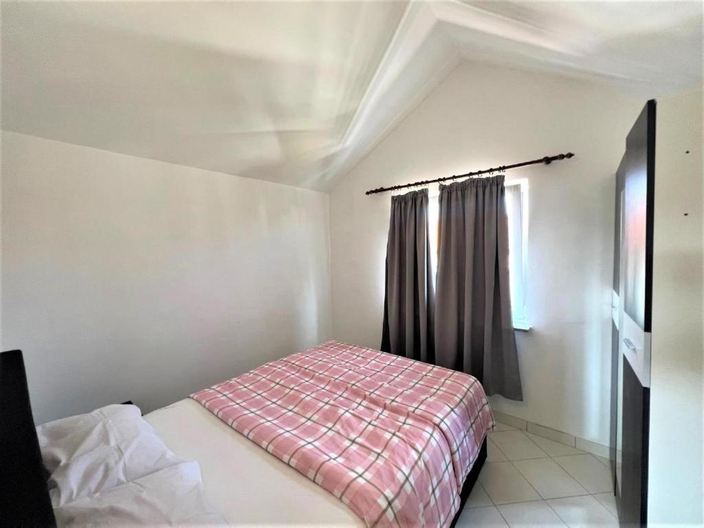 Melek Apartment Медулин Екстериор снимка