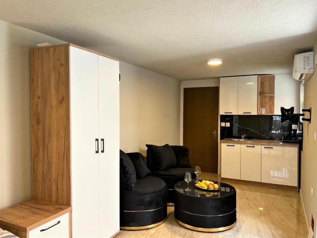 Melek Apartment Медулин Екстериор снимка