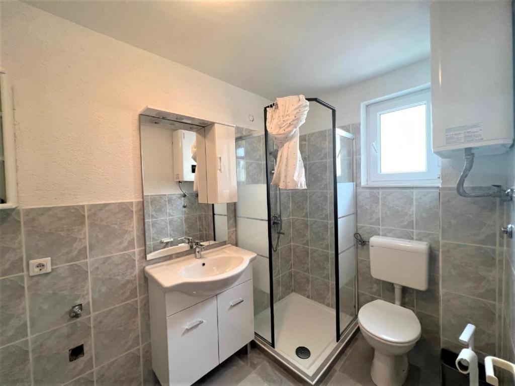 Melek Apartment Медулин Екстериор снимка