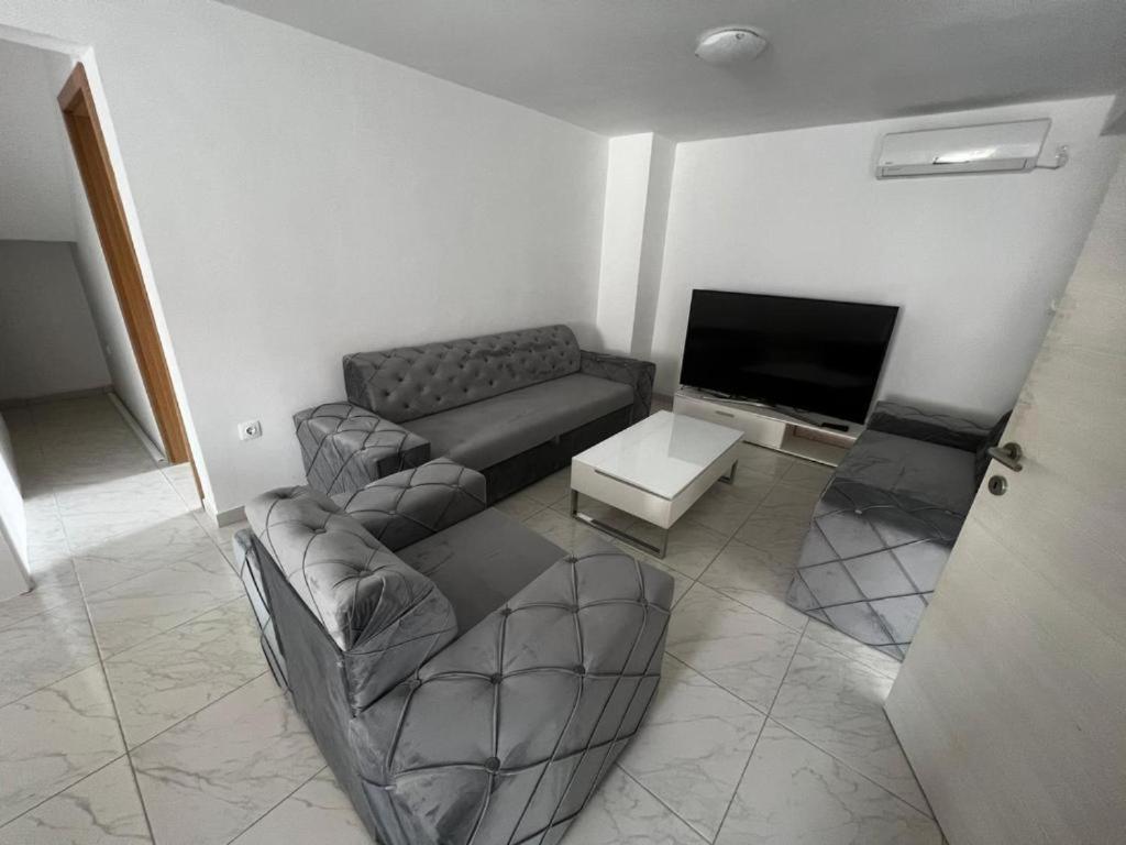 Melek Apartment Медулин Екстериор снимка