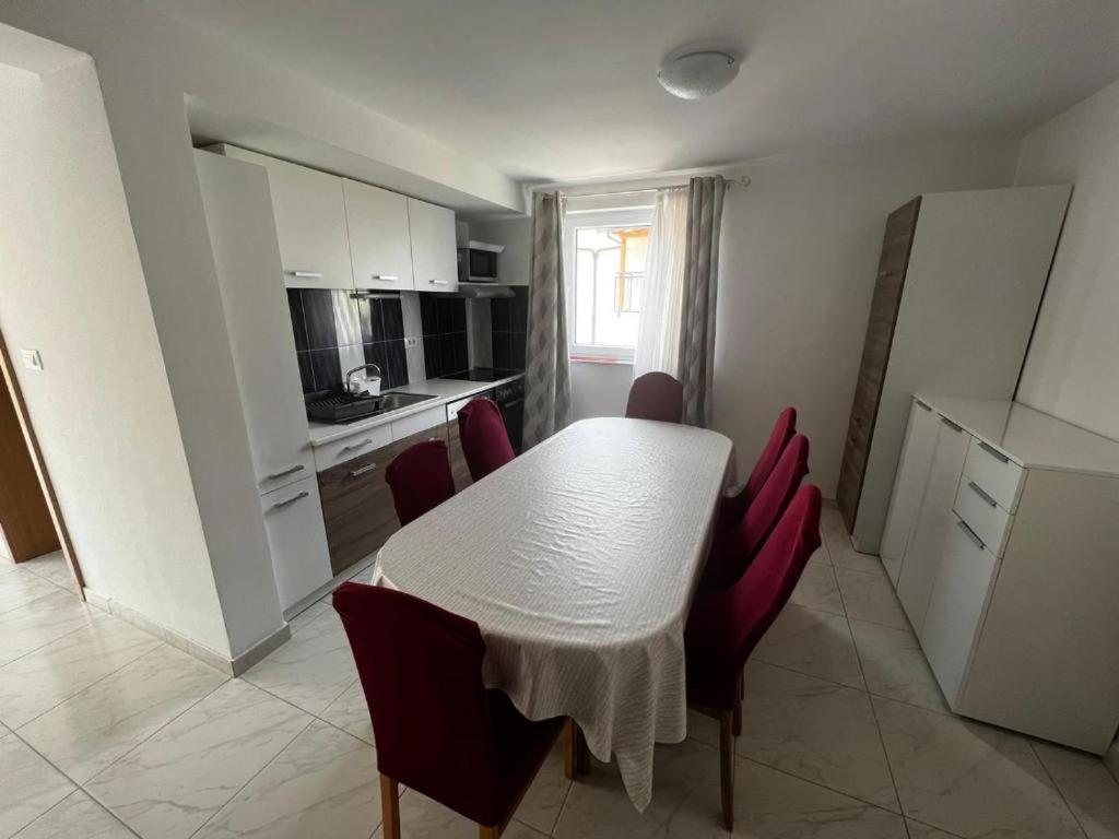 Melek Apartment Медулин Екстериор снимка